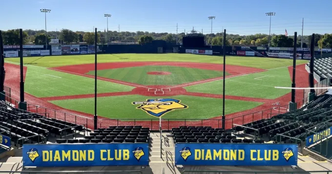 Sioux Falls Canaries vs. Lincoln Saltdogs